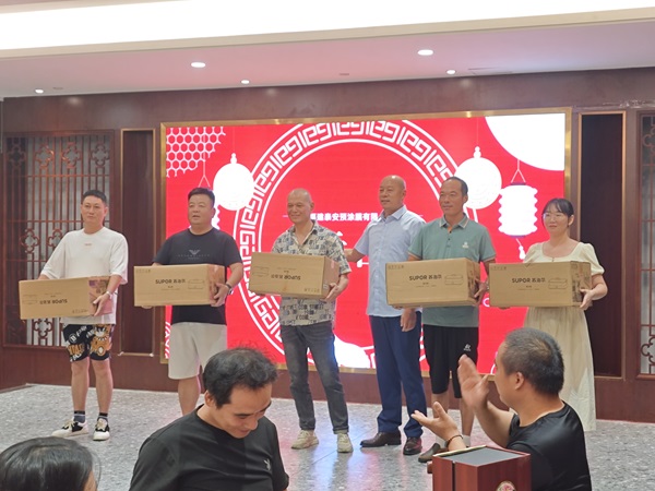 Fujian Taian Lamination Film Co., Ltd. Күз ортасындағы фестивальдің кездесу банкети, жаңа саяхат.